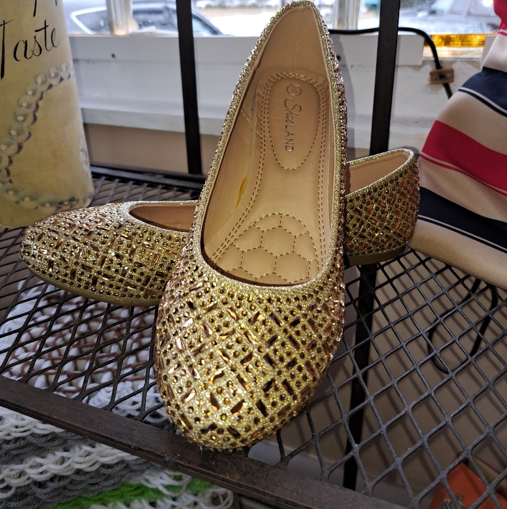 Womens gold flats